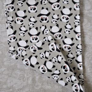 Pandadega köögirätik