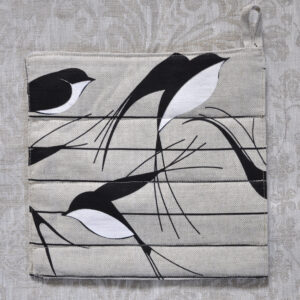 Pääsukestega pajalapp