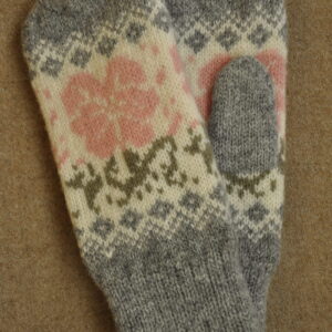 Lilledega topeltlabakud