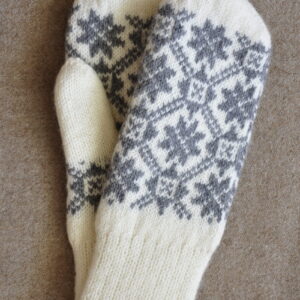 Mustriga topeltlabakud