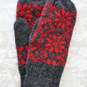 Mustriga topeltlabakud