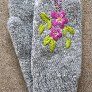 Lilledega topeltlabakud