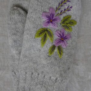 Lilledega topeltlabakud