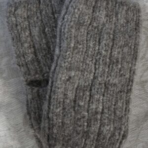 Kätised (pöidla auguga)