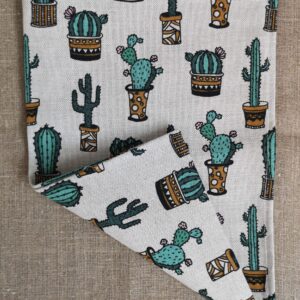 Kaktustega köögirätik