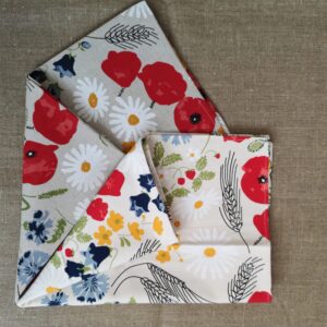 Põllulilledega köögirätik